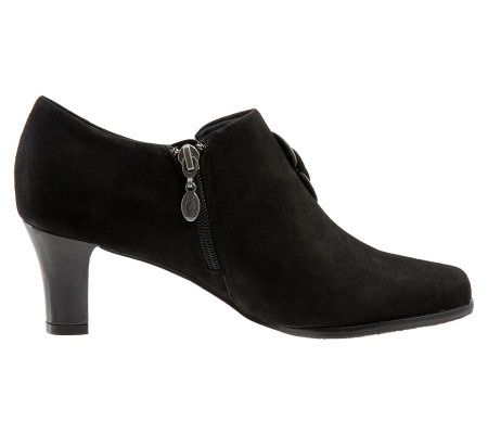 Trotters Jada Booties