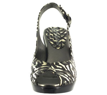 Bella Vita Wren Printed Leather Peep Toe Pumps