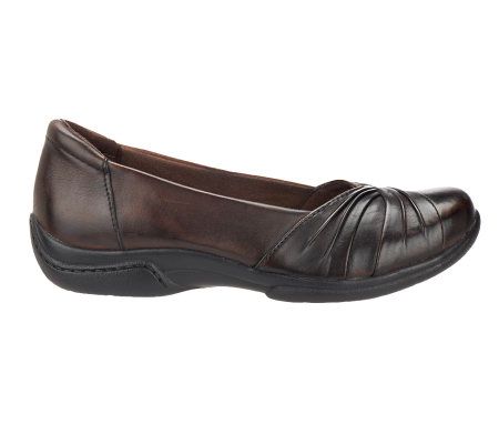 Earth Origins Brandywine Leather Flats