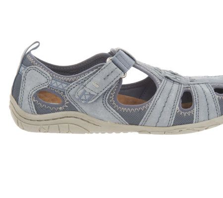 Earth Origins Sway Suede Fisherman Sandals