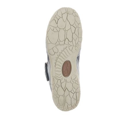 Earth Origins Sway Suede Fisherman Sandals