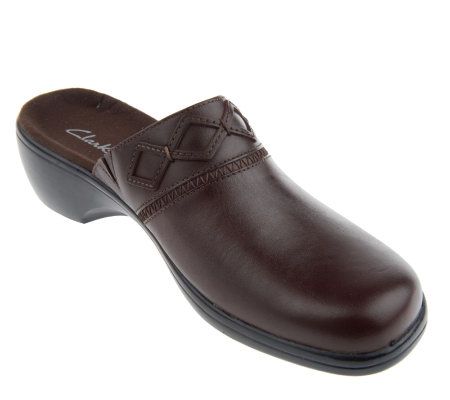 Clarks Blue Manor Leather Clogs with Diamond Overlay - A204004