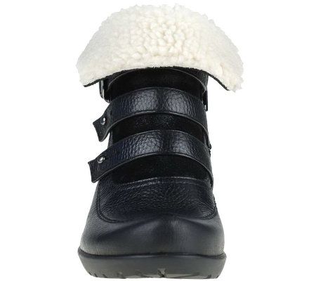 Earth Mistral Leather Ankle Boots