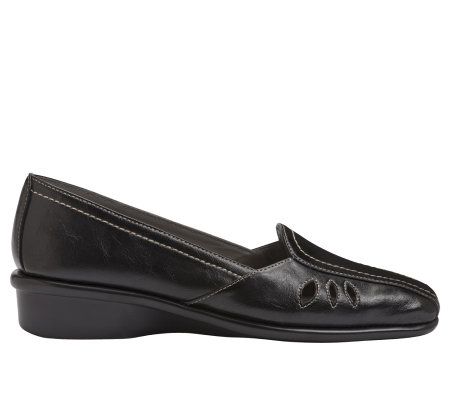 Aerosoles Medieval Slip-On Shoes