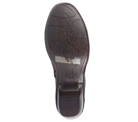 Clarks Bendables Wish Rosa Leather Side Zip Boots