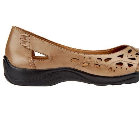 Earth Origins Jumper Leather Flats with Cut-out Detail