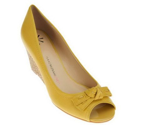 Isaac Mizrahi Live! Peep Toe Wedge with Patent Bow Detail - A223407
