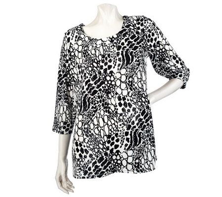 Susan Graver Liquid Knit Scoop Neck 3/4 Sleeve Top with Sparkles - A198708