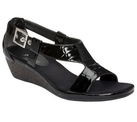 A2 by Aerosoles Crown Chewls Wedges - A323108