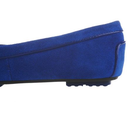 Isaac Mizrahi Live! Suede Moccasin with Patent Bow Detail