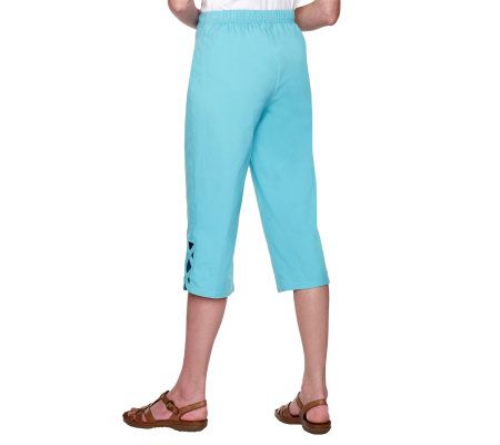 Denim & Co. Classic Waist Stretch Capris with Lattice Vent Detail