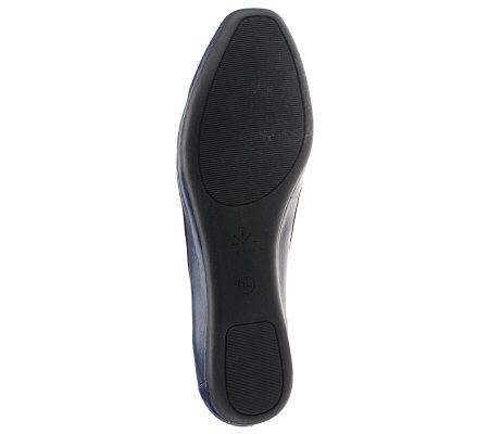 Isaac Mizrahi Live! Leather Two-Toned Moccasin