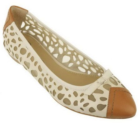 B. Makowsky Leather & Mesh Cutout Flats with Bow Detail - A213918
