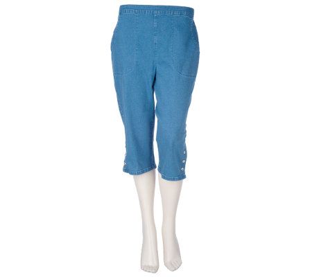 Quacker Factory Denim Pedal Pushers w/ Rhinestone Snap - A201419