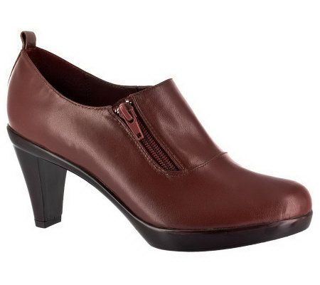 Bella Vita Witty Side-Zip Shooties - A325220