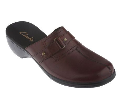 Clarks Apple Leather Buckle Detail Clogs - A83921
