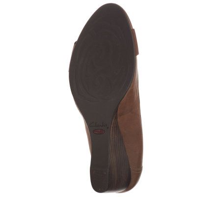 Clarks Artisan Trolley Roll Leather Wedge Shoes w/Buckle Detail