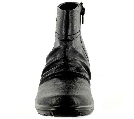 Easy Street Maine Pleated Ankle Boots