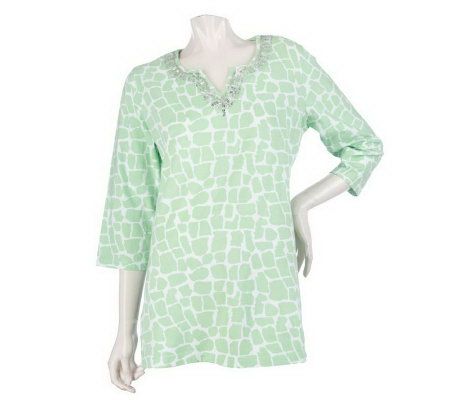 Quacker Factory 3/4 Sleeve Giraffe Print Sparkle Tunic - A213732