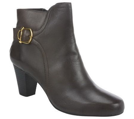 Clarks Bendables Sapphire Vesta Leather Side Zip Ankle Boots - A226232