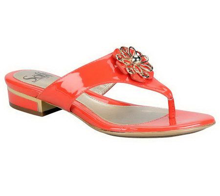 Sofft Bernelle Thong Sandals - A327532