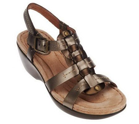Clarks Artisan Newland Entice Leather Sandals w/ Adj. Strap - A223734