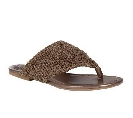 The Sak Nappa Shannon Crochet Thong Sandals - A323834