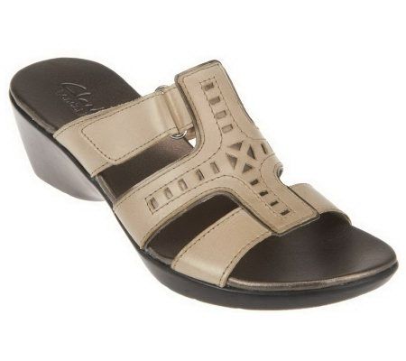 Clarks Bendables Ella Celtic Leather Sandal w/ Triple Strap - A221136