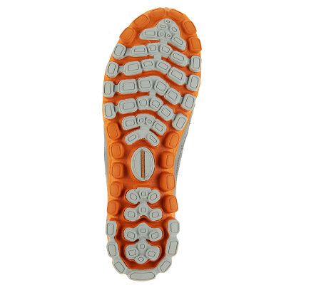 Skechers Bungee Closure Minimal Slip-on Sneakers