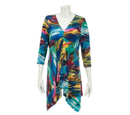 Attitudes by Renee 3/4 Sleeve V-Neck Tunic w/Seam Detail - A230436