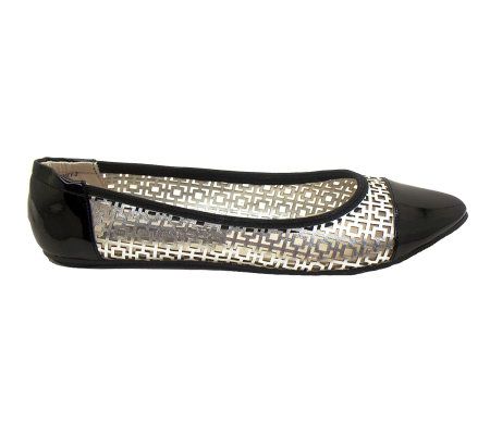 Footzyfolds Kourtney Capped Toe Ballet FlatShoes