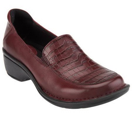 Clarks Artisan Mill Square Leather Slip-on Shoes - A228038
