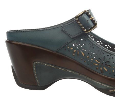 White Mountain Miso Leather Perforated Mary Jane Clogs