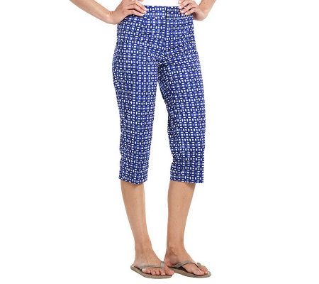Isaac Mizrahi Live! Round Lattice Print Fly Front Capri Pants - A215542