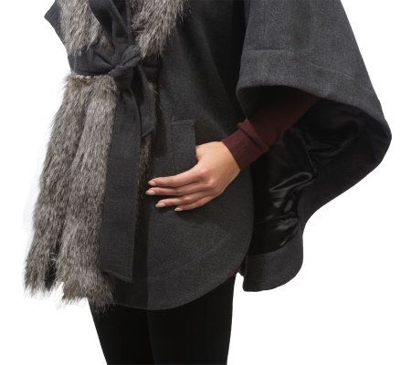 Luxe Rachel Zoe Cape with Faux Fur Collar and Removeable Belt