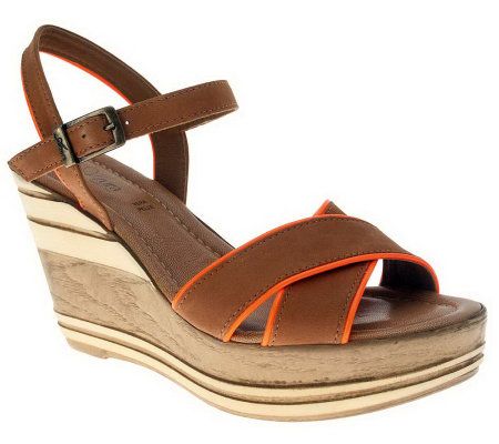 Azuras Impulse Leather Sandals - A328748