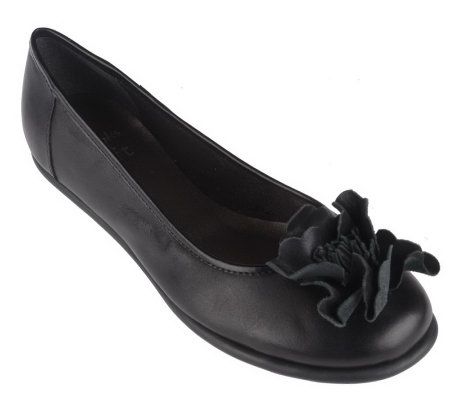 Clarks Book End Leather Flats with Flower Detail - A211152