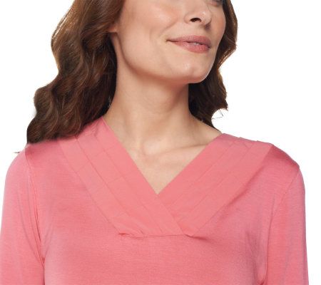 Liz Claiborne New York 3/4 Sleeve V-neck Pleated Knit Top