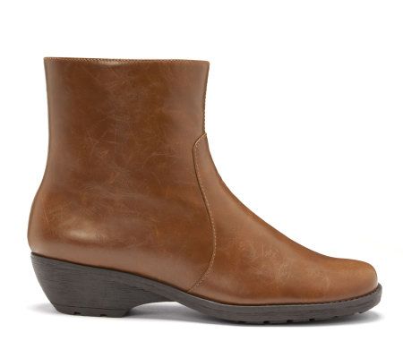 Aerosoles Speartint Ankle Boots