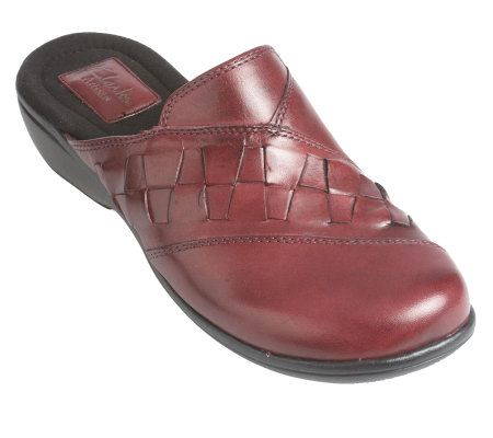 Clarks Artisan Ruthie Trellis Leather Clogs - A210753