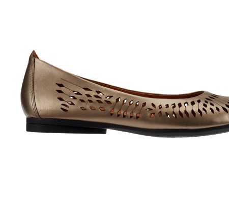 Cobb Hill by New Balance Esme Leather Ballet Flats