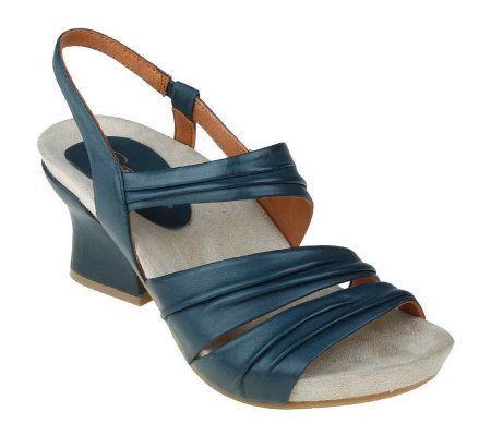Earthies Largo Leather Strappy Sandals - A323754