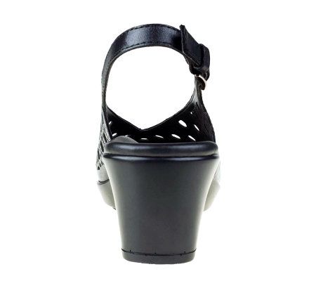 Earth Barranca Slingback Sandals