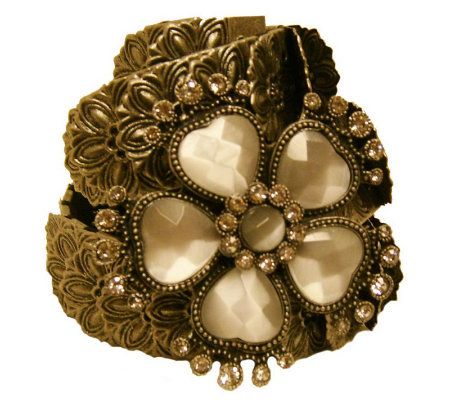 Kelli Kouri Narrow Metal Stretch Belt w/FlowerJeweled Buckle - A241259