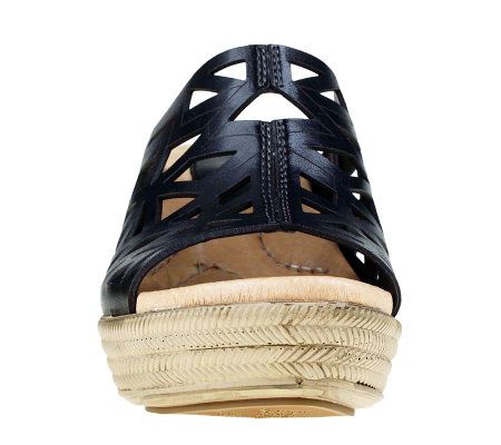 Earth Sugarpine Slide Sandals