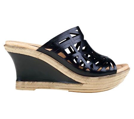 Earth Sugarpine Slide Sandals