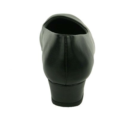 David Tate Liz Pumps