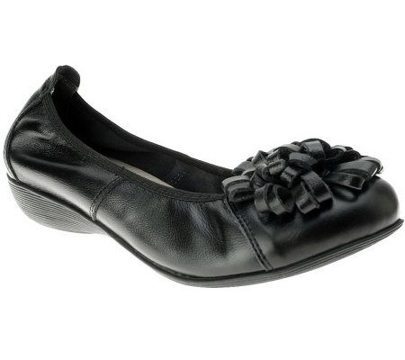 Spring Step Style Cheerful Leather Slip-On Flats - A325370