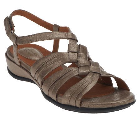 Clarks Artisan Tiffani Molly Leather T-Strap Sandals - A224371