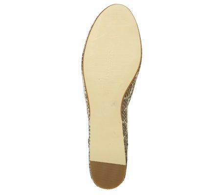 B. Makowsky Leather Snake Flats with Whipstitch Detail